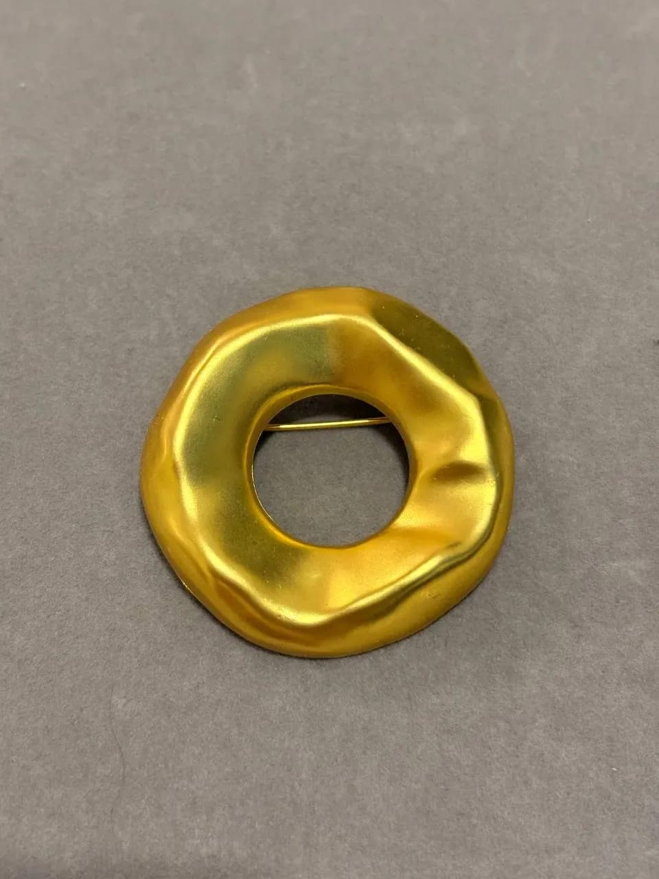 Golden Circle Brooch — Brooches
