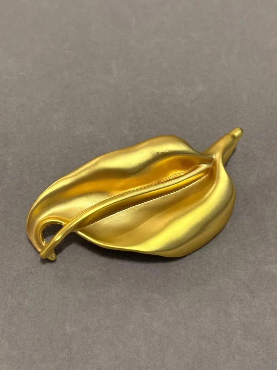 Golden Leaf Brooch — Brooches