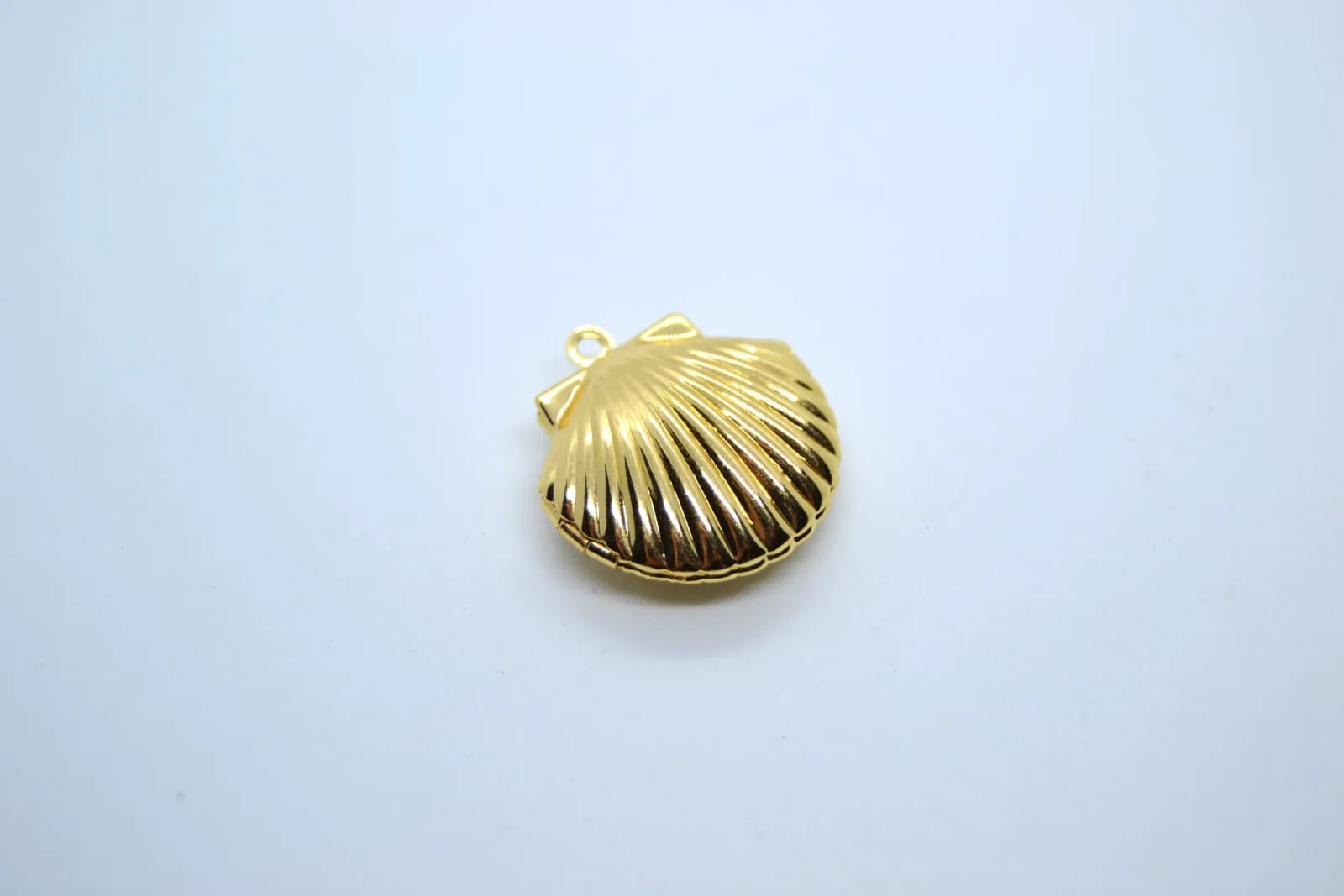 Shell Locket Charm — Handmade Charms, photo 1 of 3