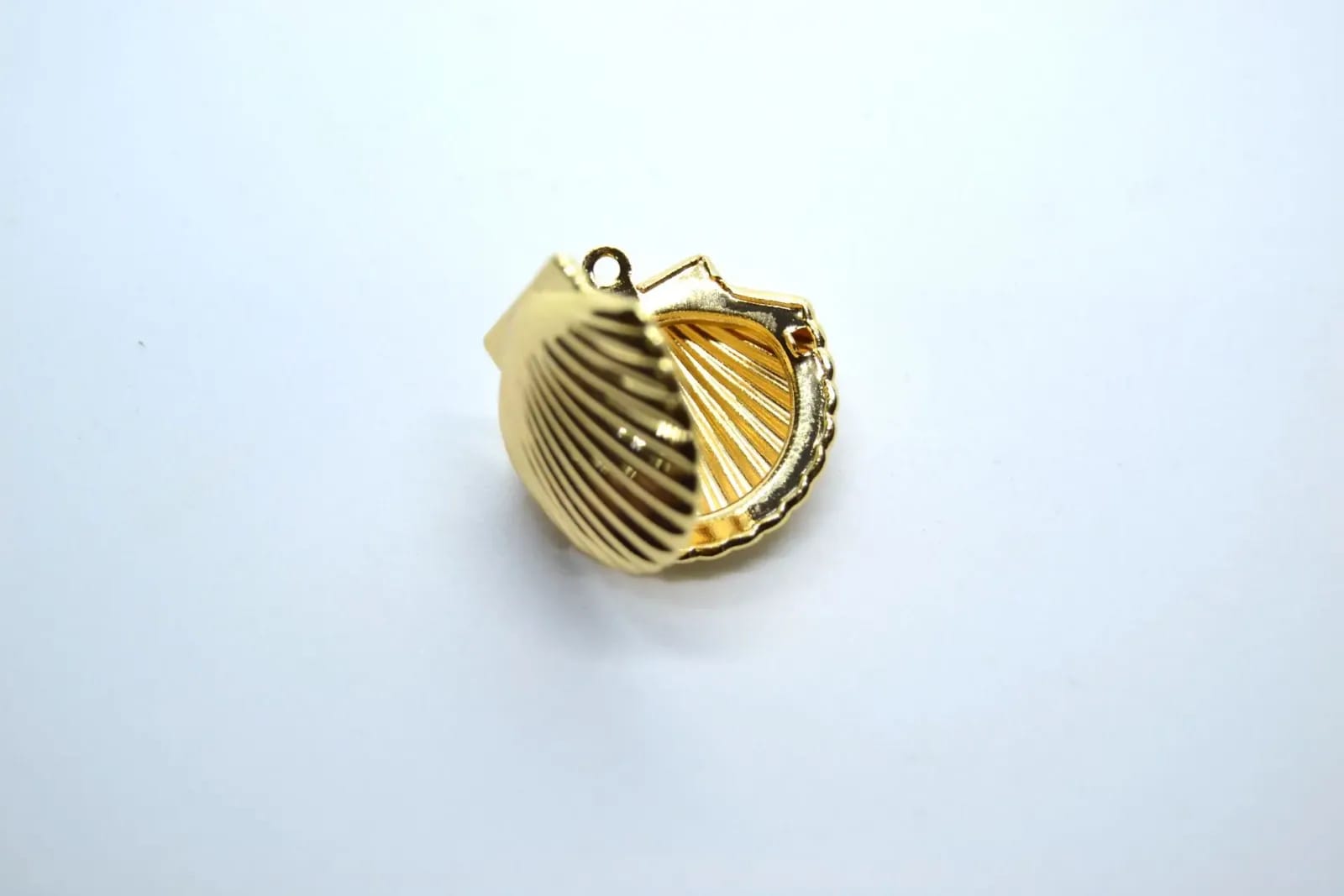 Shell Locket Charm — Handmade Charms, photo 2 of 3
