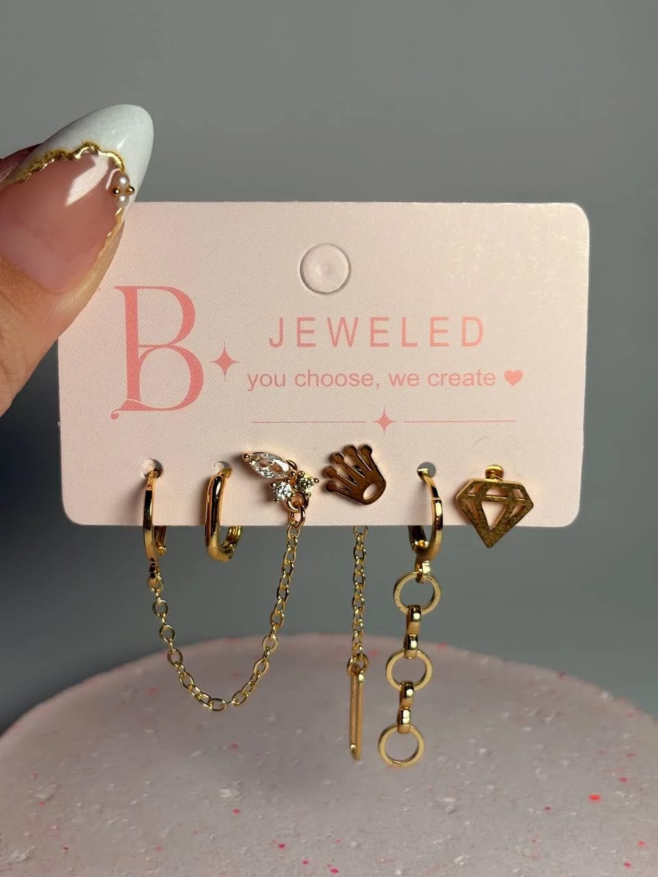 Crown set